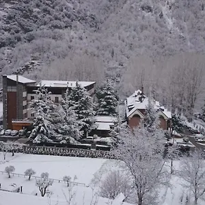 Hotel Snoe Condes Del Pallars, Rialp